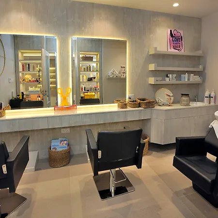 Nelia Hotel&spa 4*