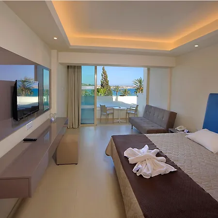 Nelia Hotel&spa 4*