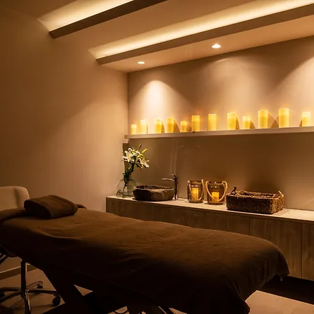 Nelia Hotel&spa Hotel 4*