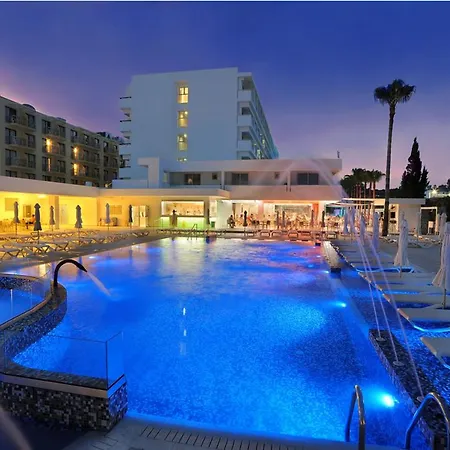 Hotel Nelia &