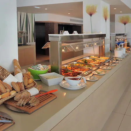 Hotel Nelia &