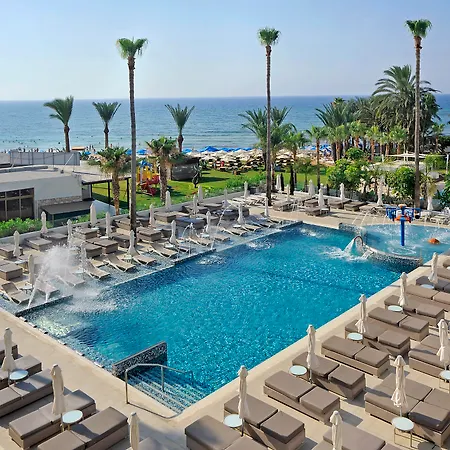 Nelia Hotel&spa Hotel