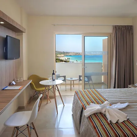 Nelia Hotel&spa Hotel 4*