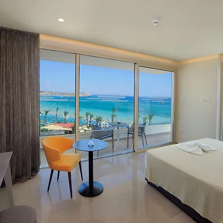 Nelia Hotel&spa Hotel 4*