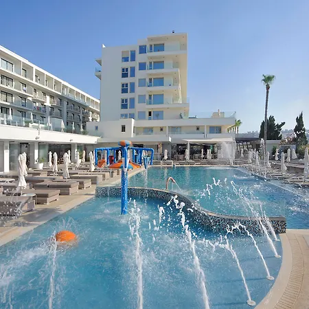 Hotell Nelia & Ayia Napa