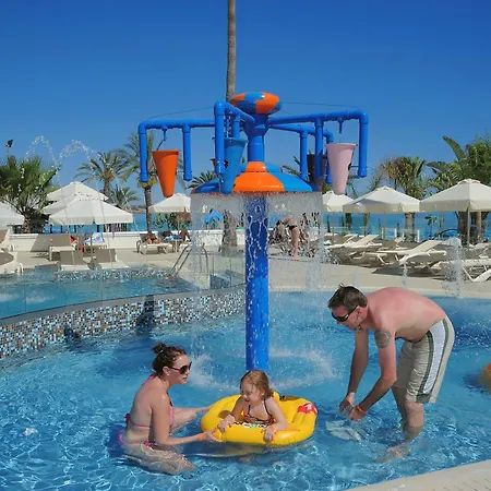 Nelia & 4* Ayia Napa
