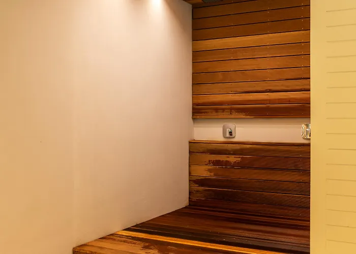 Hotell Nelia & Ayia Napa