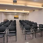 فندق Nelia & 4*