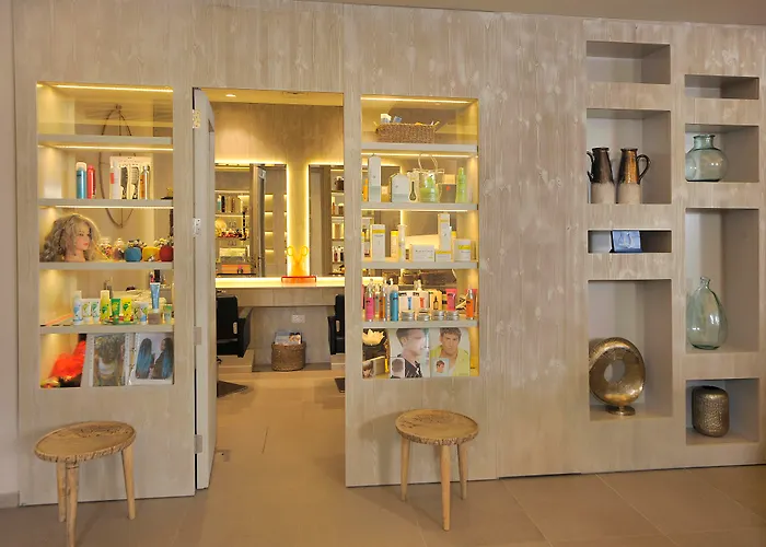 Nelia & 4* Ayia Napa